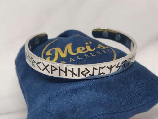 Mei's Viking armband | Script of Runes | zilver zwart