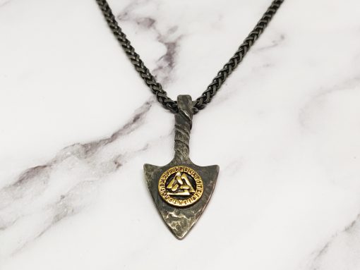 Mei's Viking ketting | Valknut Arrow | Stainless Steel | zwart / goud - Afbeelding 2